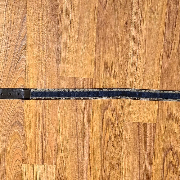 Authentic Coach Signature Belt - Picture 1 of 5